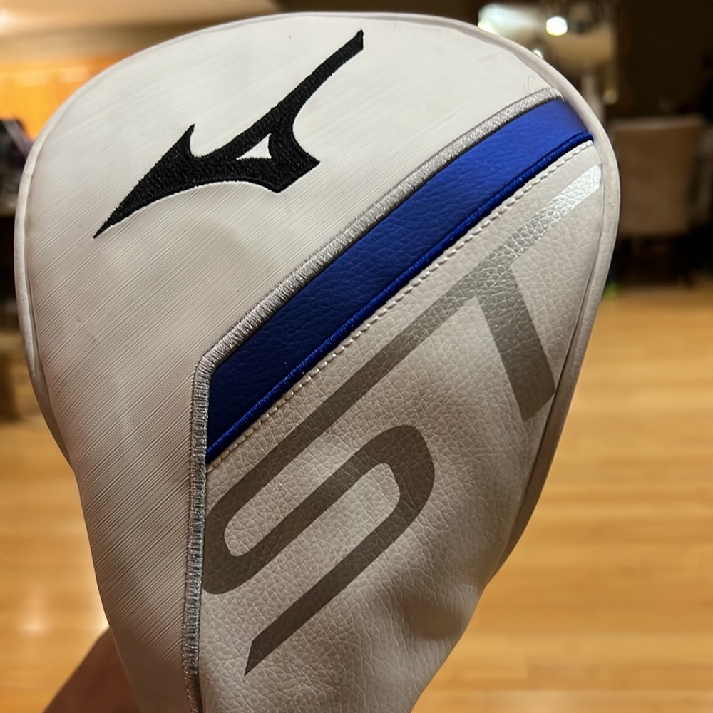 Mizuno STZ 220 driver, 10.5 degree, Tensei CK series stiff golf shaft